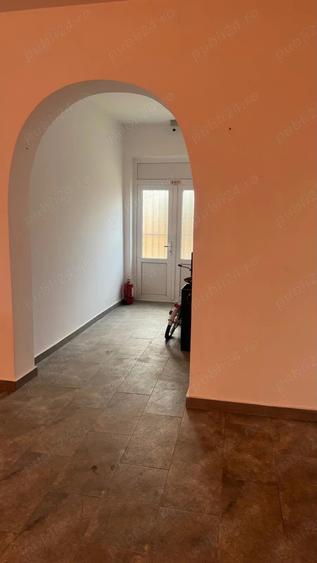 Casa cu pod mansardabil, 20 km de Delta Dunarii - 14