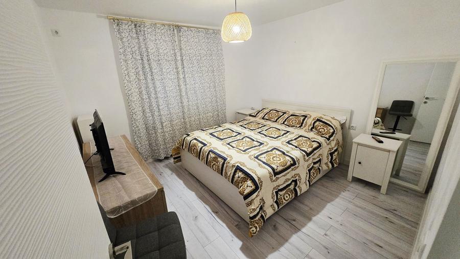 Inchiriez apartament 2 camere et.1 - 2