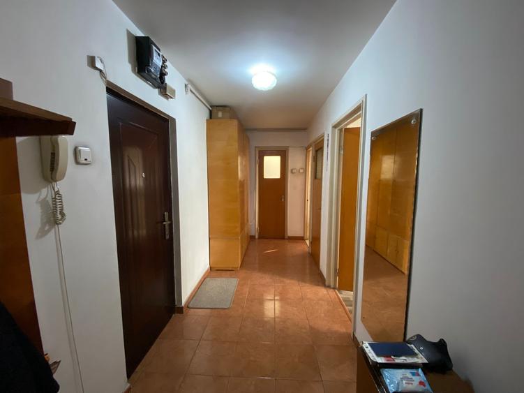 Apartament cu 2 camere de inchiriat in zona Dristor - Ramnicu Sarat - 5