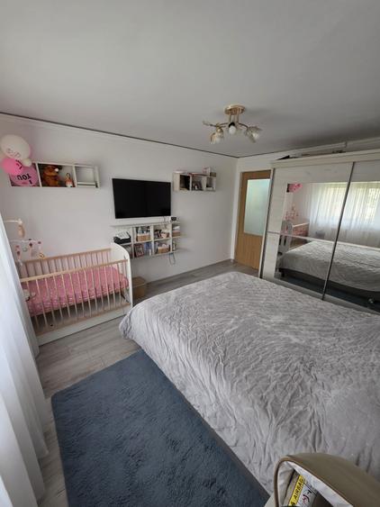 Vand apartament 2 camere micro 5 - 2