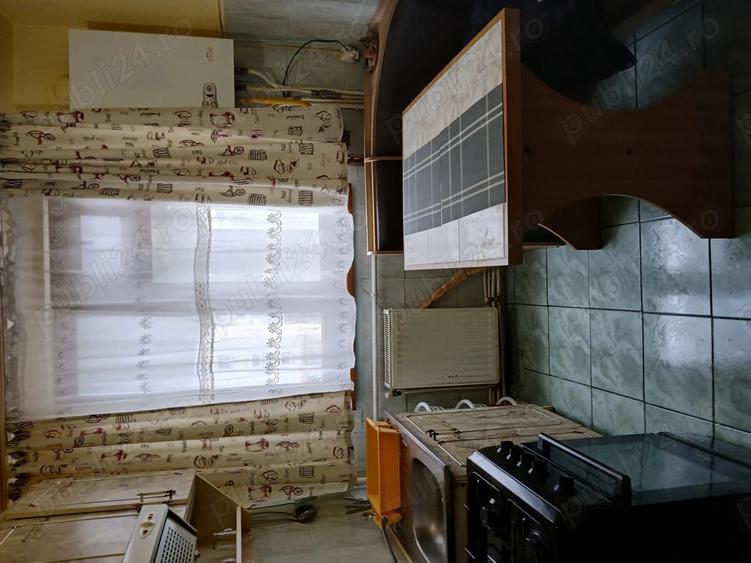 Vind apartament cu camere - 2