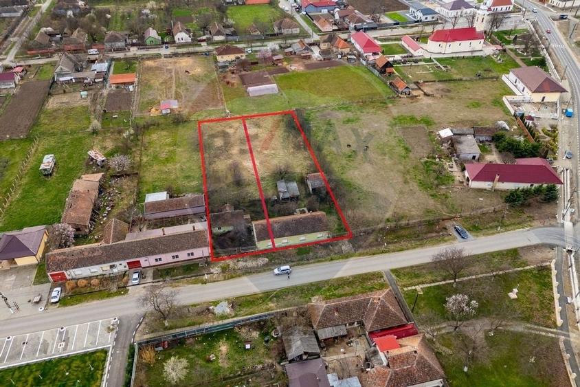 Teren + casa cu potential in centrul loc. Galsa, fs- 30m - 12