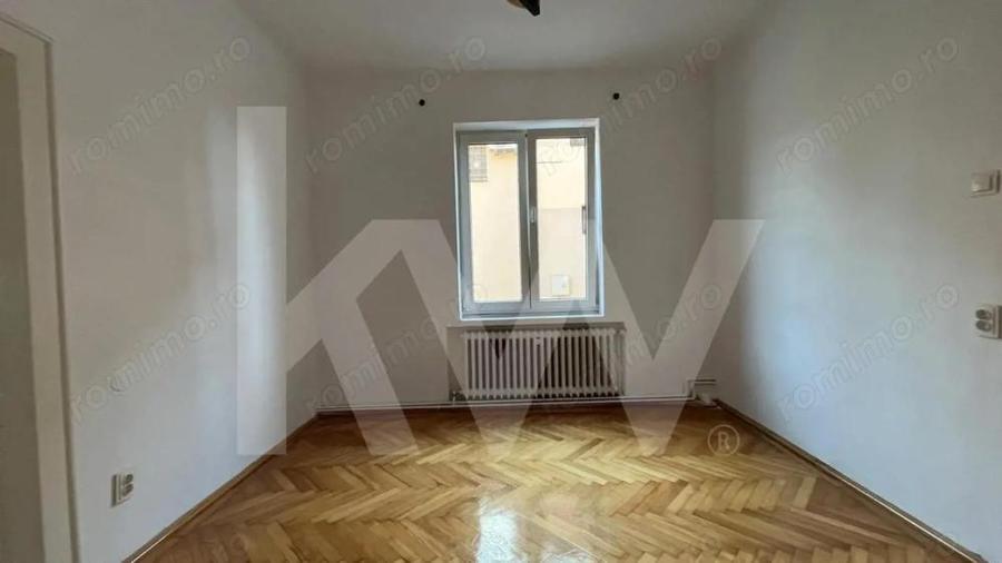 Casa individuala de inchiriat 4 camere, curte ?i terasa Terezian - 8