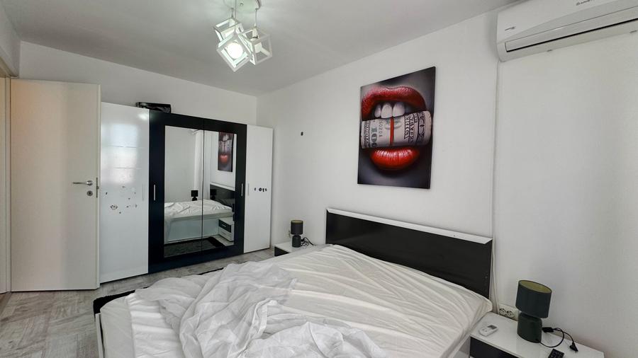 Apartament cu 3 camere semidecomandat, mobilat în Otopeni