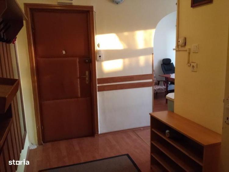 Inchiriez apartament 7 Noiembrie - 6