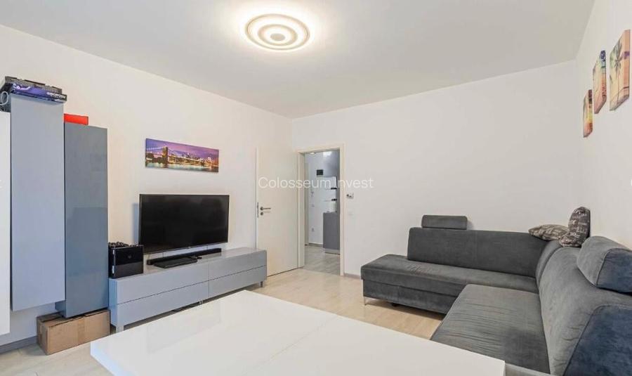 Apartament 2 camere, decomandat - zona Avantgarden