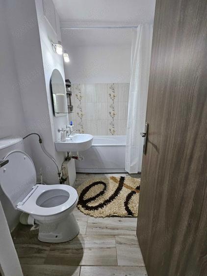 Garsoniera de inchiriat in zona Tractorul - 2