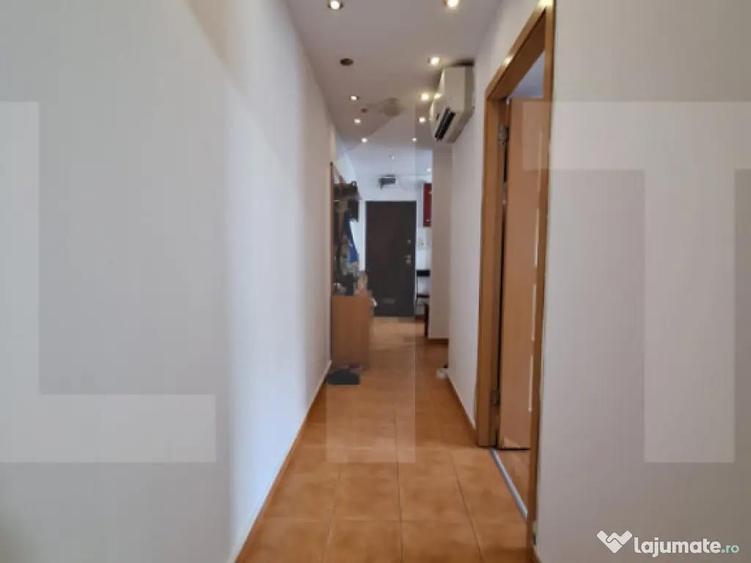 Apartament de vanzare, cu 2 camere decomandat, mobilat, zona - 1