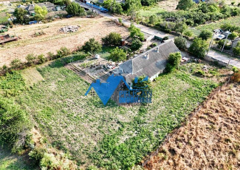 Casa cu teren in Salcioara (Jurilovca) - 2600mp - 5