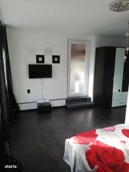 In aten?ia investitorilor!Vila compusa din 4 locuin?e, Faleza Nord - 1