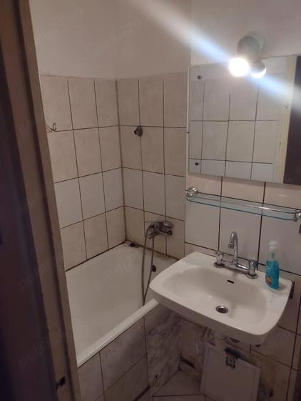 Vand garsoniera decomandata, 28 mp, Sector 3, bloc reabilitat - 4