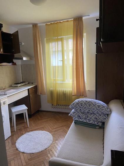 Ofer chirie garsoniera studio aproape de iulius mall ,su 12 mp - 6