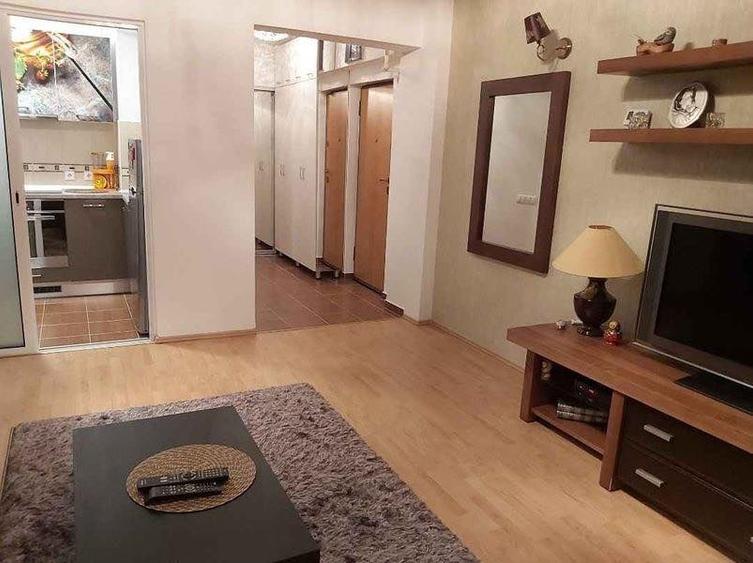 Greenfield, Padurea Baneasa loc de parcare garsoniera mobilata an 2009 - 4