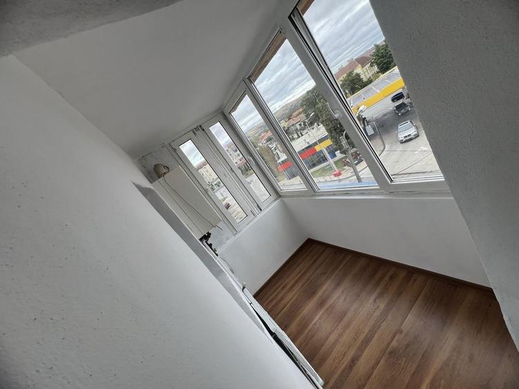 Apartament ultracentral in Sebes de inchiriat - 4