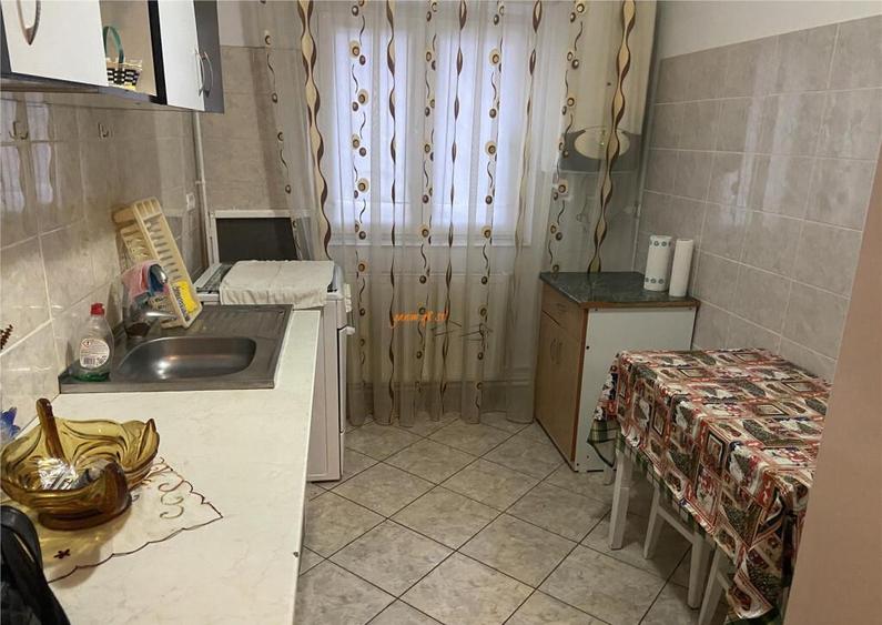 Apartament 2 camere ,56 mp, zona Longinescu , decomandat, im - 14