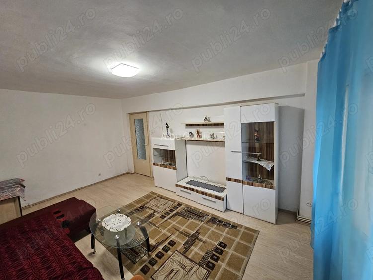 Apartament 3 camere 350E Apartament 3 camere 350E