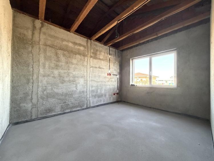 Duplex 5 camere, 3 bai, 120mp utili, 290mp teren - Ghiroda - 4