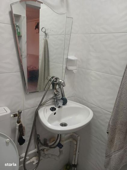 Berzei, garsoniera, etaj 1 - 1