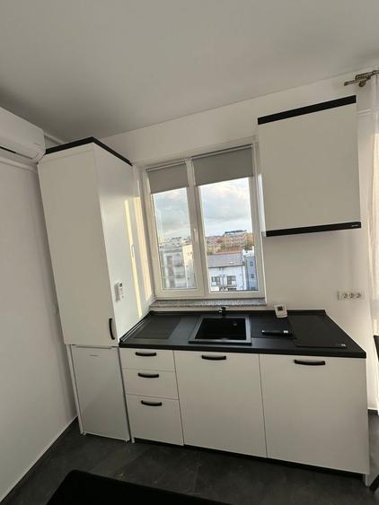 Garsoniera de vanzare Eforie Nord, aproape de plaja, 32,5 mp, etaj 4 - 7