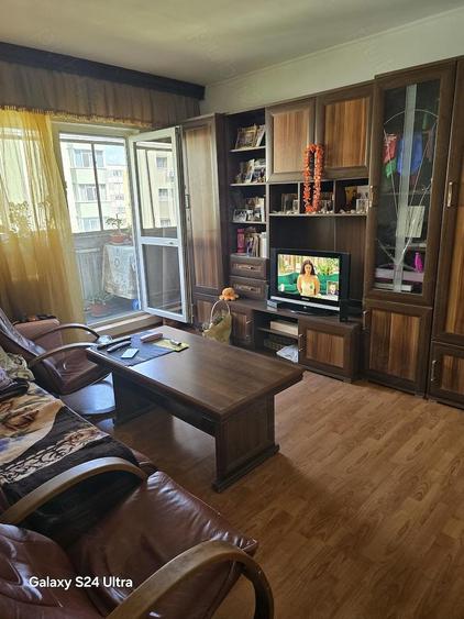 Apartament 3 camere zona Margeanului - 1