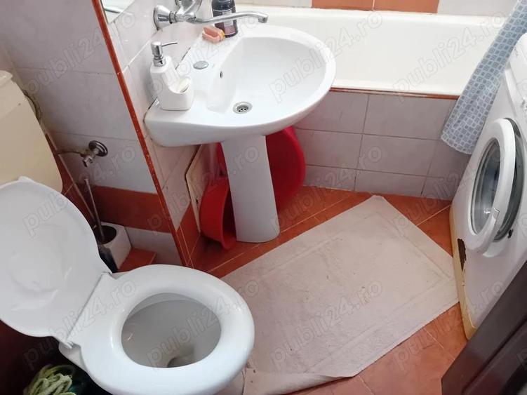 Ap 2 Cam Maratei aproape de piata mare 54mp etaj 3 renovat decomandat centrala termoizolat - 4