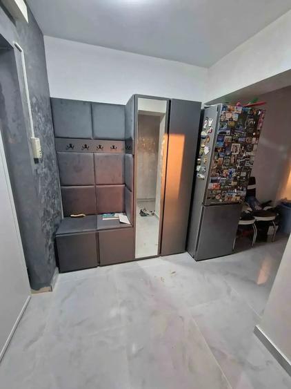 Apartament cu 3 camere decomandat, mobilat în Ultracentral