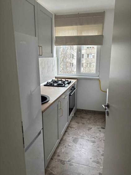 Proprietar ofer spre vanzare Ap. Circumvalatiunii - 2