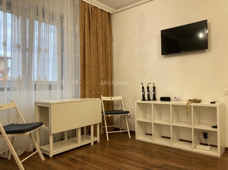 De inchiriat // studio Floreasca // zona exclusivista // parcare inclusa De inchiriat // studio Floreasca // zona exclusivista // parcare inclusa