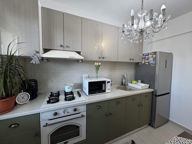 2 cam, etaj 2, 46 mp, decomandat, bloc nou, str. Recea, cu loc de parcare exteri - 9