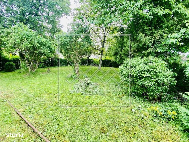 Ap cu 2 camere, gradina si pod situat in Vasile Aaron - 11