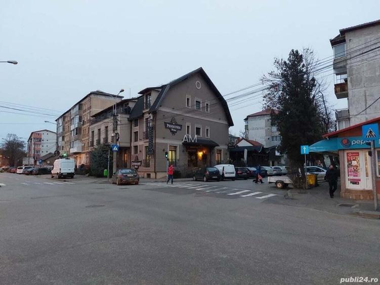 Dambovita, spate piata flavia ap. 1 cam.