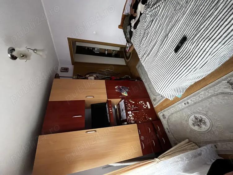 Vand apartament cu 3 camere - 2