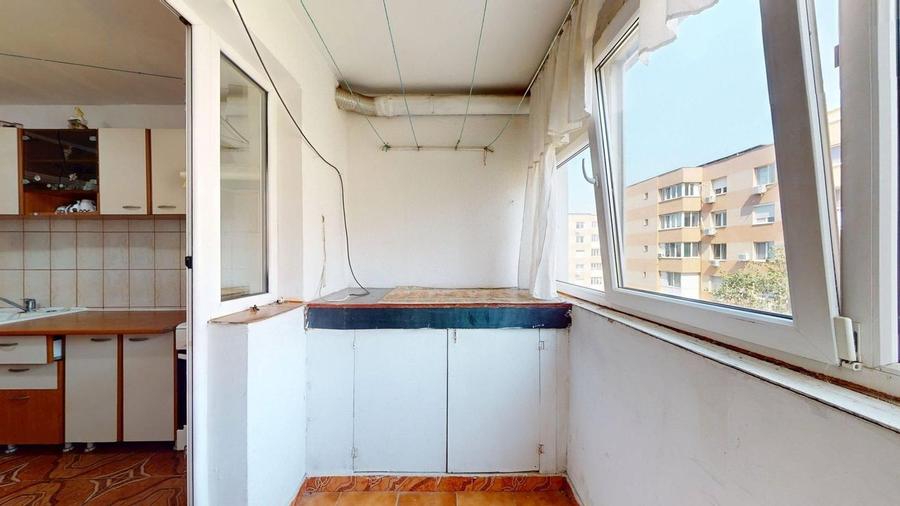 5 min Metrou Crangasi Apartament 3 camere - 9