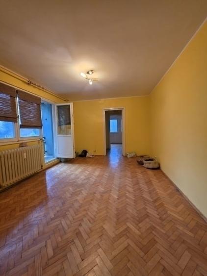 Etaj 1-Tatarasi Dispecer-3 Camere Semidecomandat 68mp-bloc fara risc - 1