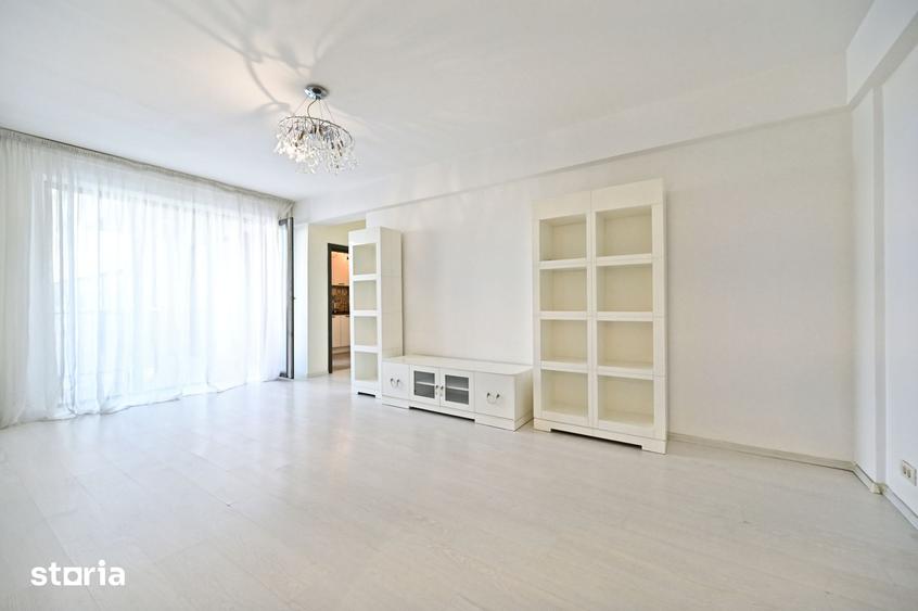 Apartament cu 4 camere în Centrul Civic
