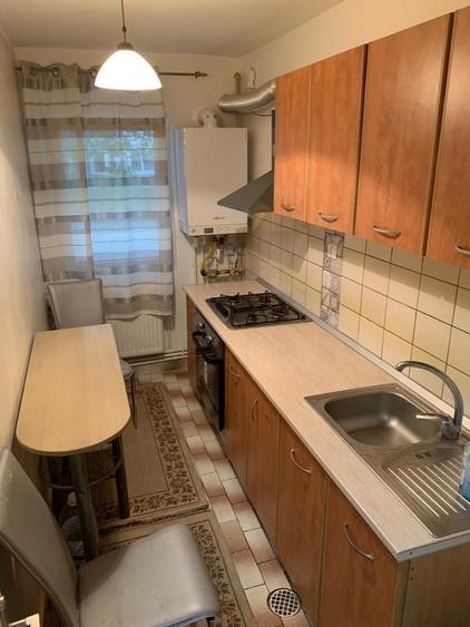 Garsonieră decomandată în Milcov