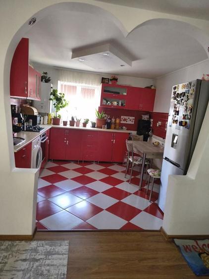 Apartament 3 camere Saveni (zona Stadion), etaj 3 - 9