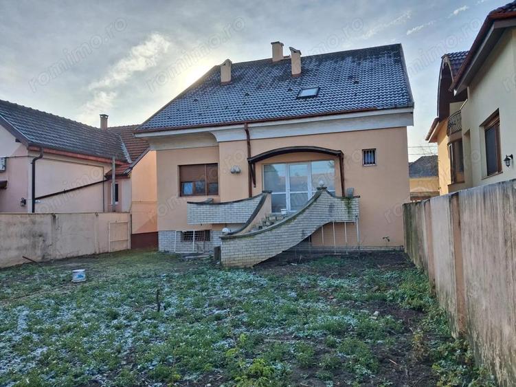 BRASADAS vinde casa RENOVATA partial 8 cam. 6 ari TITULESCU. - 2