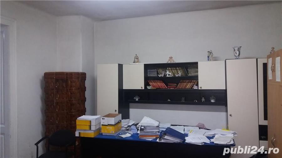 Vand casa in Reghin , posibilitate 2 famili, zona linistita,aproape de centru , toate utilitatile - 8