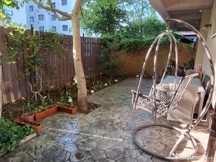 Apartament unic cu 2 camere,2 bai si curte individuala - 1