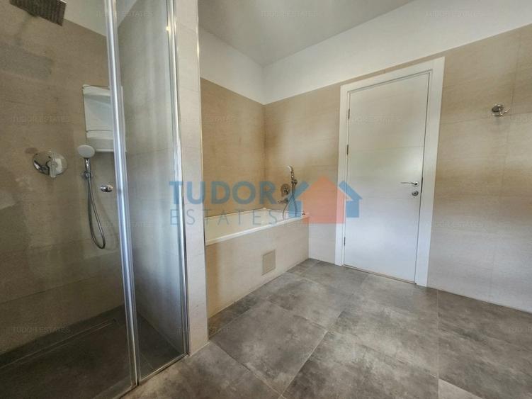 Beautiful 5 bedroom villa in Oxford Gardens - 17