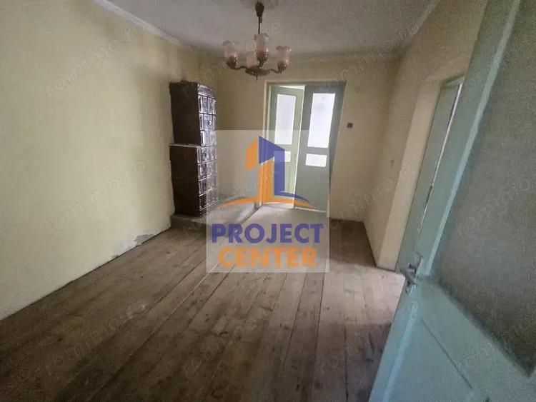 Casa cu 4 camere, anexa si teren de 1416 mp in Leordeni - 6