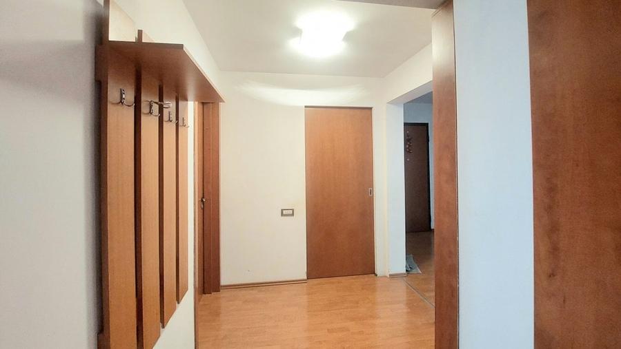 Ap. 3 camere, 90 mp, GARAJ propriu, Cernauti - bl. ANL, COMISION 0% - 17