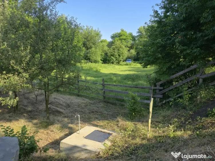 Casa de vanzare in comuna Garcina si teren 700mp - 1