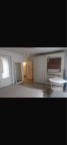 PF Inchiriez apartament 2 camere, decomandat, etaj 2, Cetate - 5