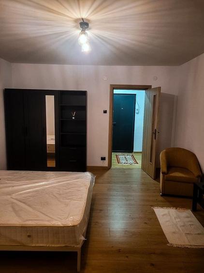 Garsoniera, semidecomandata, 35mp, metrou, Drumul Taberei (Favorit) - 3