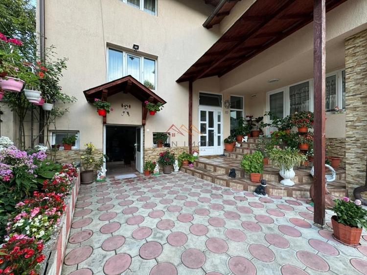 Casa 4 camere, anexe, recent renovata, foisor, teren 781mp, Izvoru, DB - 17
