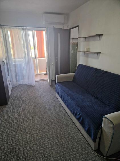 Proprietar, inchiriez apartament cu 1 camera, zona Cerna - 8