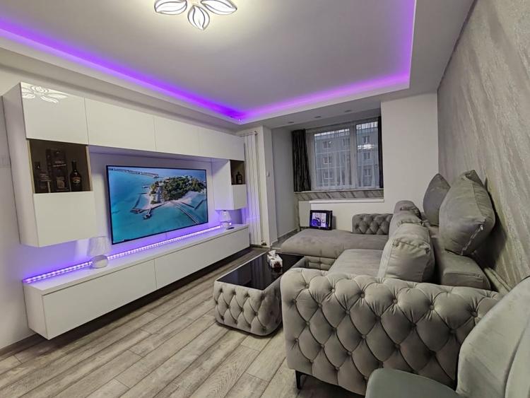 Apartament 2 camere complet renovat, zona ITC Brasov - 1