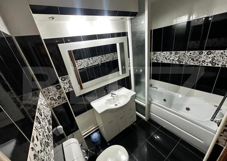 Apartament 2camere,decomandat, etaj 7, zona Piata Garii - 13